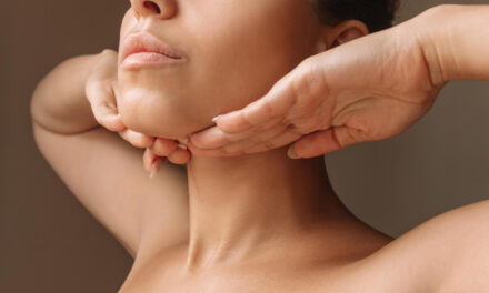 Neck Lift Recovery: Week-by-Week Timeline & Practical Planning