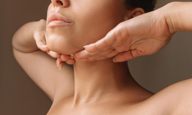 Neck Lift Recovery: Week-by-Week Timeline & Practical Planning